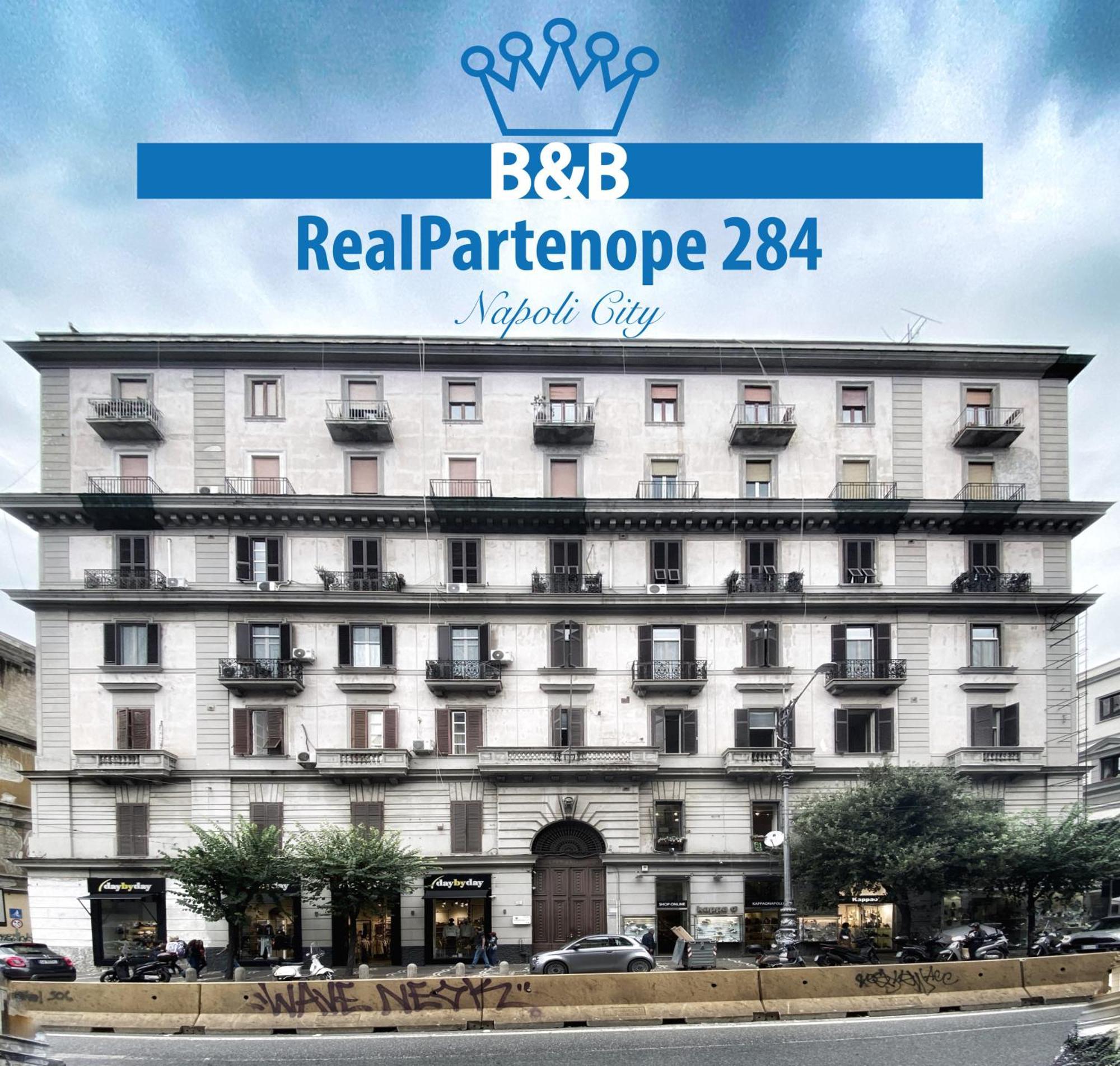 Realpartenope B&B 284 Neapel Exteriör bild